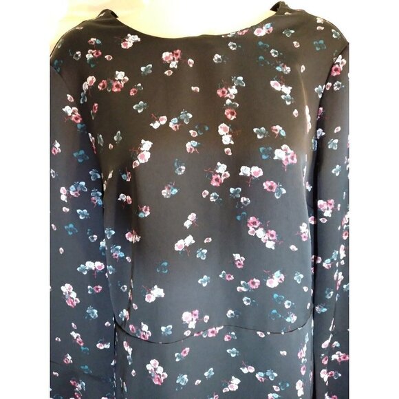 Banana Republic Dress Blue Floral Tie Open Back Bell Sleeves Sz 6 Bust 36 Length - Picture 2 of 9